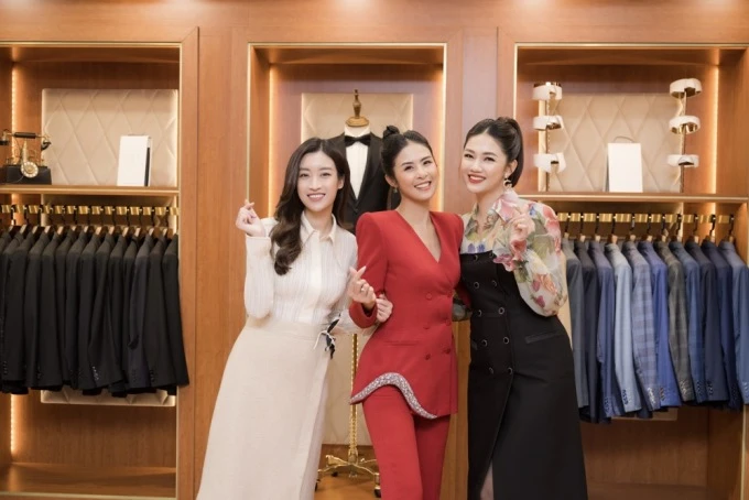 Dàn sao mừng Adam Store khai trương showroom thứ 75