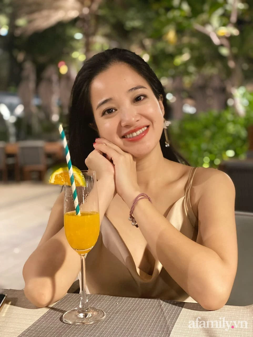 Nữ MC bị chê "già như chị chồng" sau khi sinh con, quyết tâm giảm 21kg bằng cách loại bỏ 2 món khỏi thực đơn. Tết đẹp Tết 2024