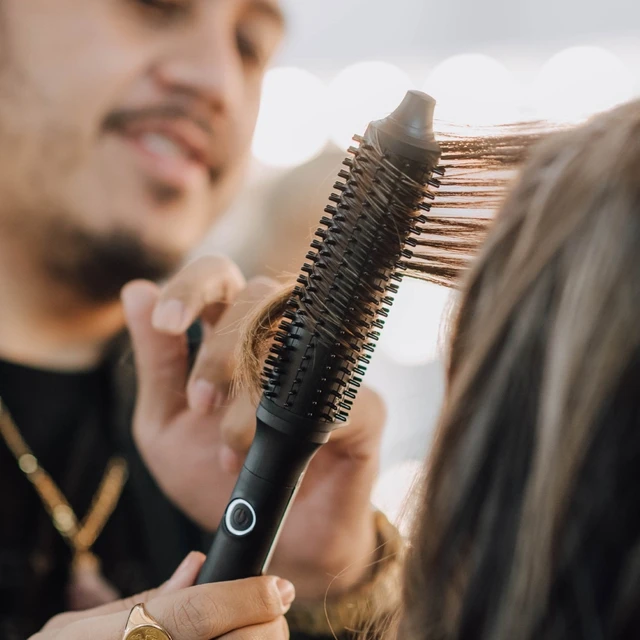 6 sản phẩm làm đẹp TikTok được Vogue vinh danh: Những món đồ không thể bỏ qua trong năm 2023