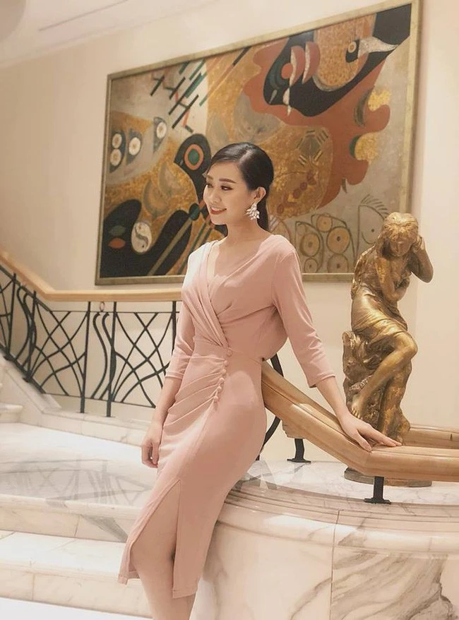 Nữ giảng viên 31 tuổi với vóc dáng quyến rũ và 2 con: Phụ nữ sợ mất chồng thường sống phụ thuộc! nữ giảng viên xinh đẹp
