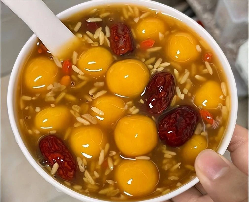 "Món ăn giữ ấm cơ thể và tăng cường miễn dịch cho bữa sáng mùa đông" món ăn làm đẹp da