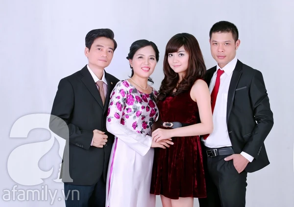 Khám Phá "Bí Quyết Hạnh Phúc" Trong Gia Đình Hiện Đại gia đình