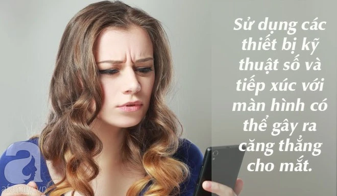 6 tác động thực sự có thể xảy ra với cơ thể nếu bạn liên tục sử dụng điện thoại cả ngày. tác hại của việc dùng điện thoại di động nhiều