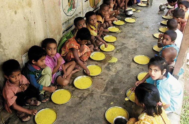 Bangladesh chuẩn bị trở thành quốc gia tiên phong cho phép trồng gạo vàng biến đổi gen. cải thiện sức khỏe