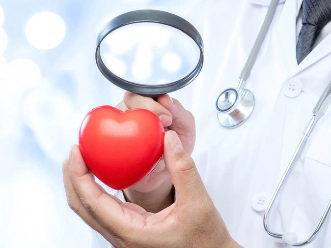 Các câu hỏi phổ biến về sức khỏe tim mạch và lời giải đáp từ chuyên gia yếu tố làm tăng nguy cơ mắc bệnh tim