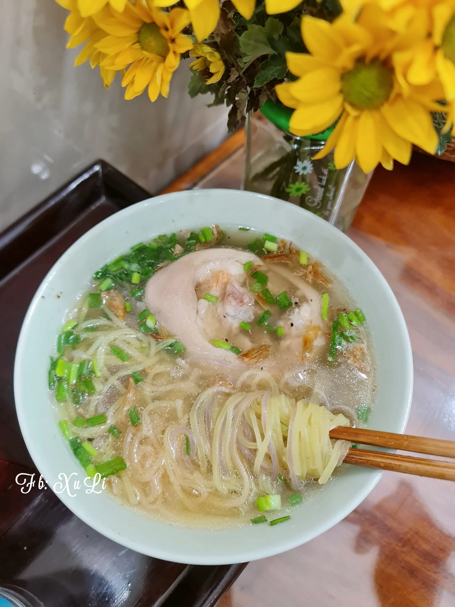 Chồng từ bỏ ăn ngoài, con mê món cơm mẹ nấu nhờ những bữa sáng "gieo" hạnh phúc của mẹ 9x. Gieo sức khoẻ - Sáng tương lai