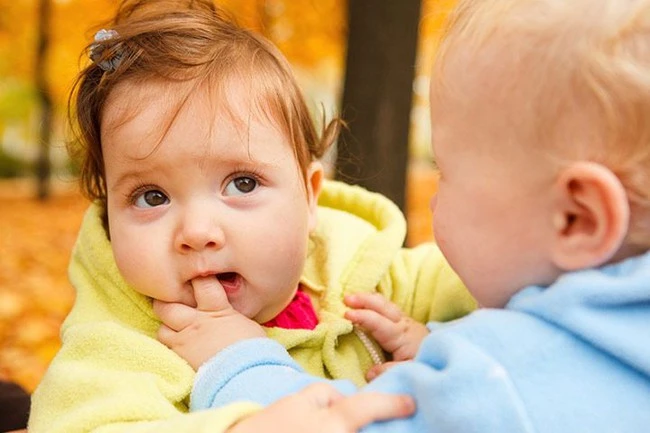 Tiêu đề: "Không chỉ là hành vi tự nhiên: 3 giai đoạn nhạy cảm mà mọi bà mẹ cần nhận thức về trẻ nhỏ" sức khỏe trẻ em