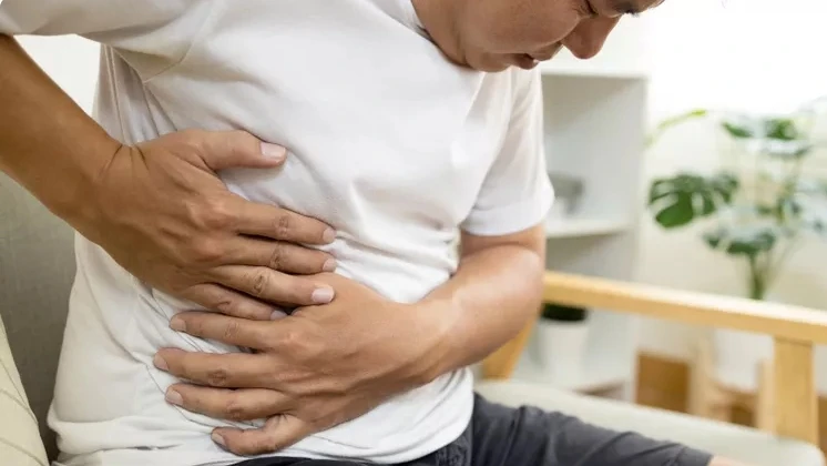 6 vị trí trên cơ thể bị sưng tấy bất thường có thể là dấu hiệu tổn thương gan nghiêm trọng. Tự kiểm tra sức khoẻ