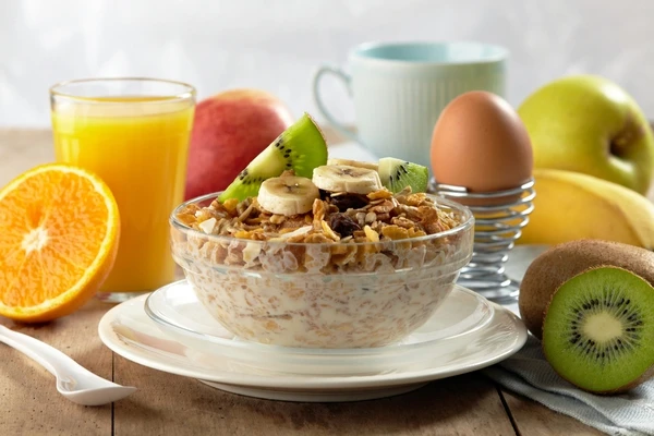 Đừng chỉ chăm chỉ tập luyện, hãy kết hợp chế độ ăn uống phù hợp với cơ địa để giảm cân hiệu quả! giữ dáng