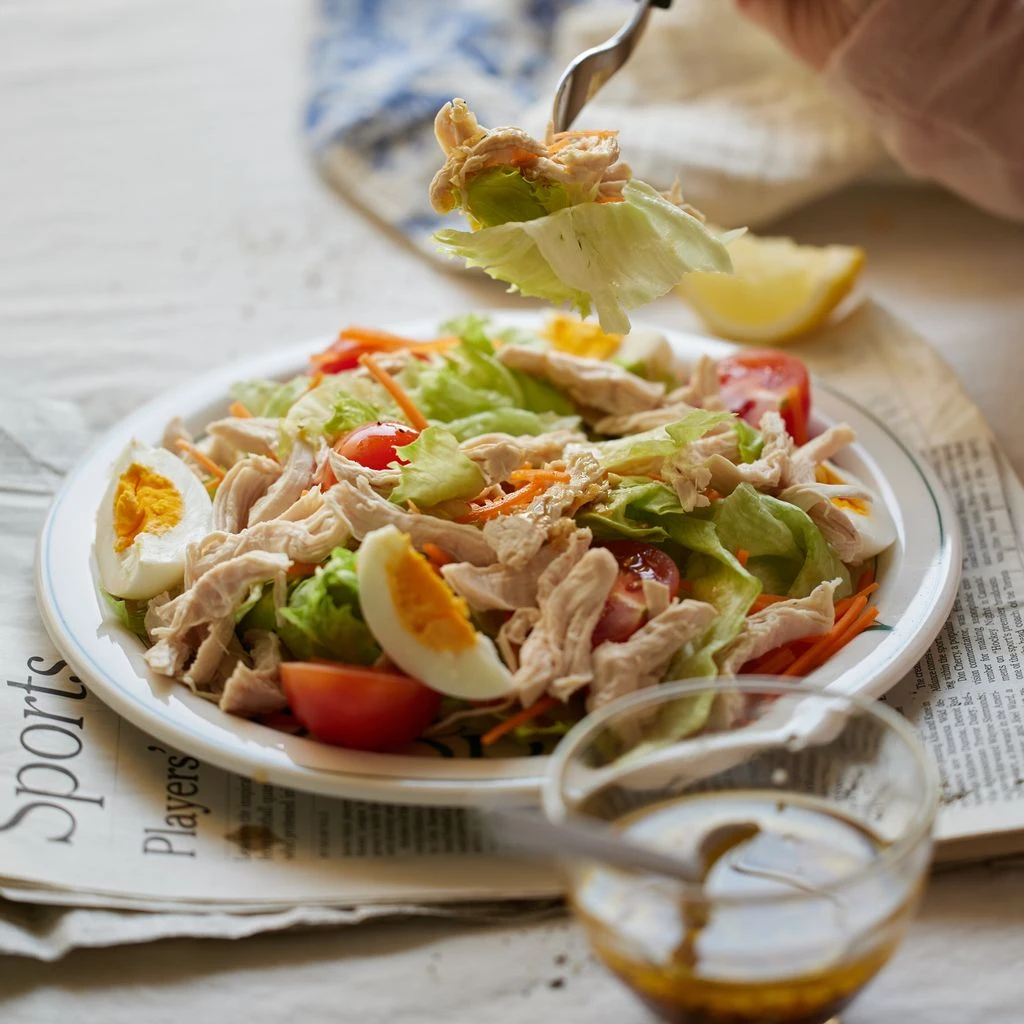 Giảm cân và giữ dáng với món salad đơn giản nhưng ngon tuyệt! giảm cân