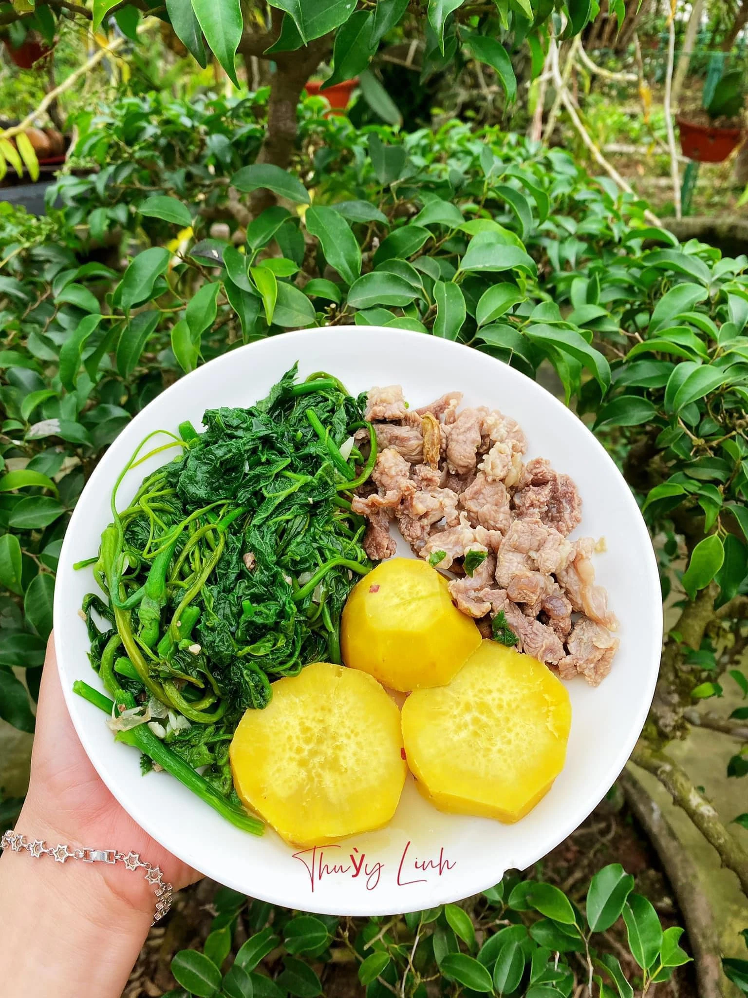 Giảm cân hiệu quả 100% chỉ bằng chế độ ăn uống, mẹ bỉm khiến phái đẹp lười vận động phải chú ý! giảm cân